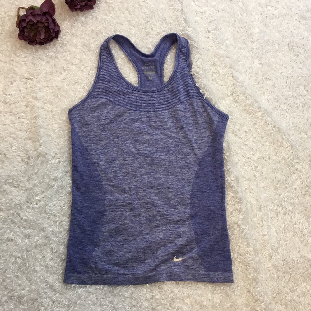 Nike DriFit Workout Top. Size small